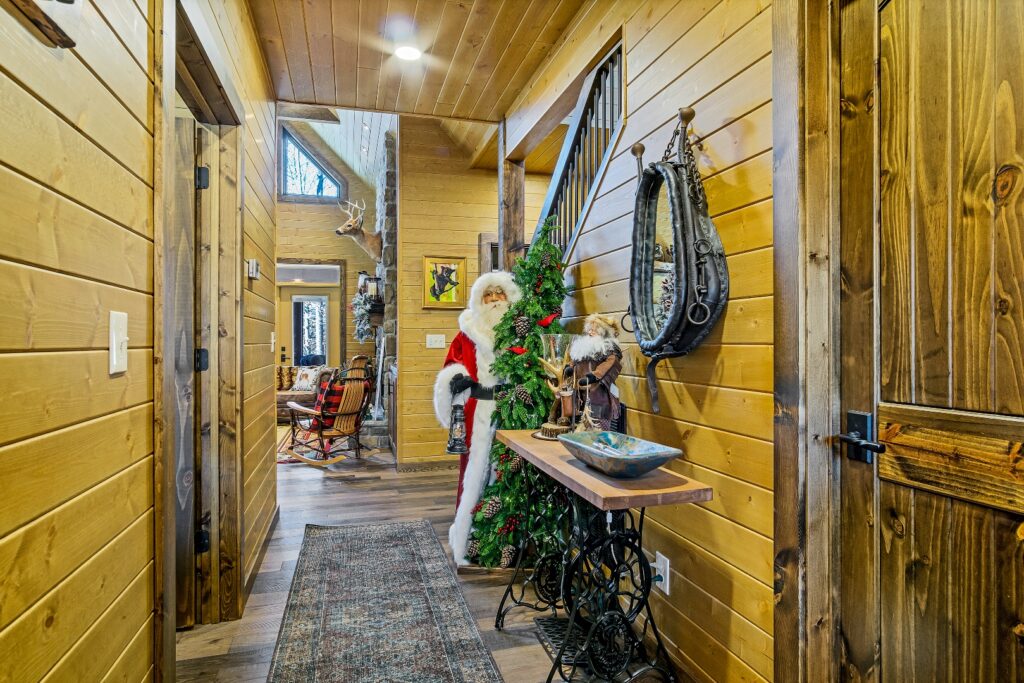Christmas Cabin Decoration